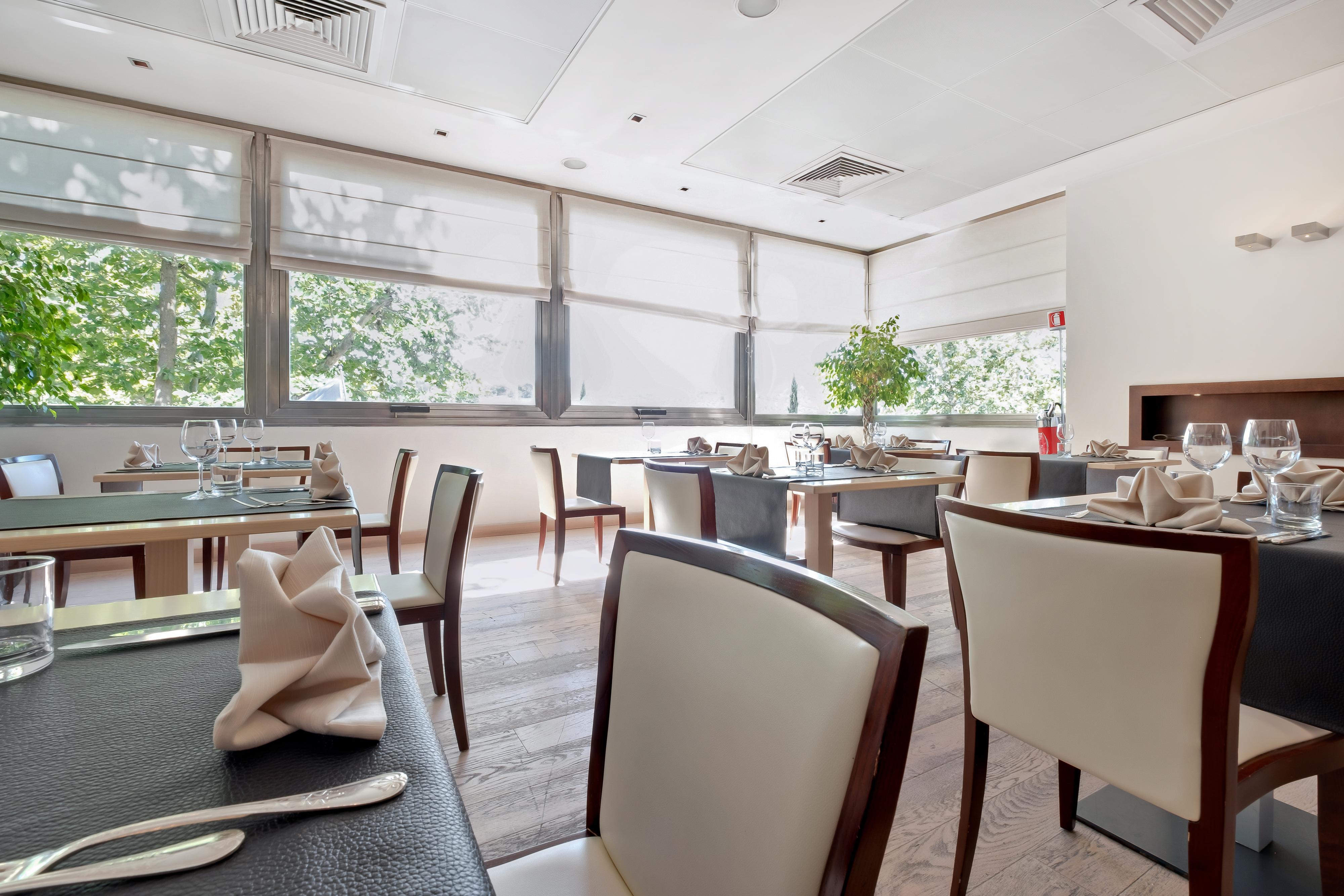 Italiana Hotels โกเซนซา ภายนอก รูปภาพ